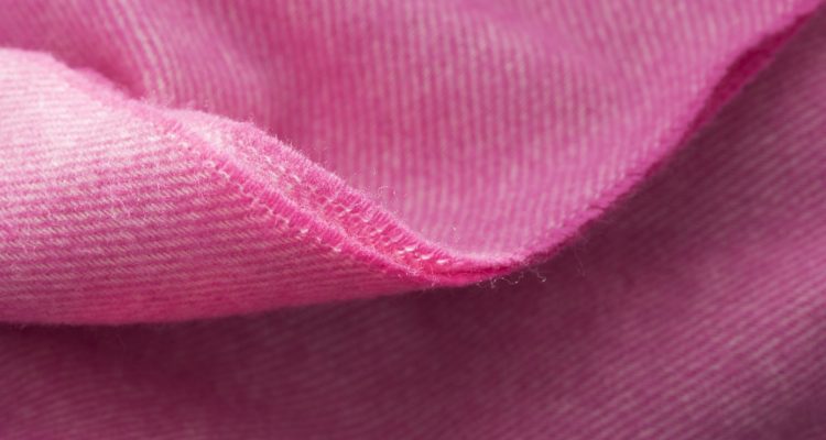 Polo en cachemire pour femme : élégance et confort intemporel !