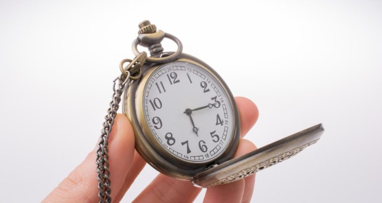 Comment choisir une montre à gousset adaptée à ses besoins ?